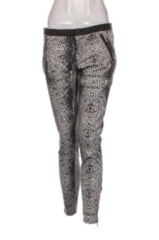 Дамски панталон Zara Trafaluc, Размер L, Цвят Многоцветен, Цена 6,20 лв.