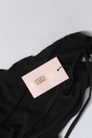 Γυναικείο αμάνικο μπλουζάκι Missguided, Μέγεθος S, Χρώμα Μαύρο, Τιμή 8,12 €