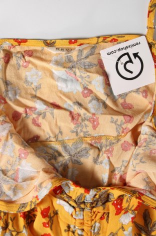 Γυναικείο αμάνικο μπλουζάκι Review, Μέγεθος S, Χρώμα Πολύχρωμο, Τιμή 3,14 €