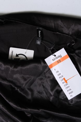 Γυναικείο αμάνικο μπλουζάκι Sinsay, Μέγεθος XS, Χρώμα Μαύρο, Τιμή 5,41 €