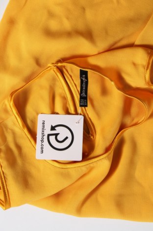 Damska koszulka na ramiączkach Stradivarius, Rozmiar M, Kolor Żółty, Cena 41,58 zł