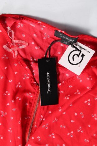 Γυναικείο αμάνικο μπλουζάκι Trendsetter, Μέγεθος S, Χρώμα Κόκκινο, Τιμή 5,41 €