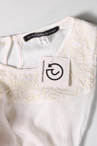 Γυναικείο αμάνικο μπλουζάκι Urban By Venca, Μέγεθος S, Χρώμα Λευκό, Τιμή 5,41 €
