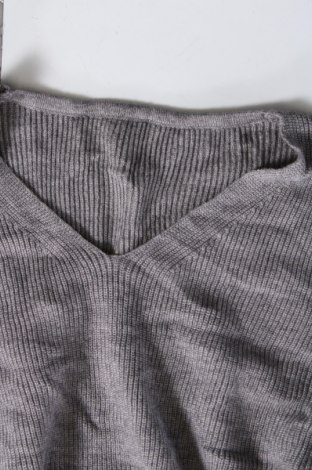 Damenpullover, Größe M, Farbe Grau, Preis € 2,62