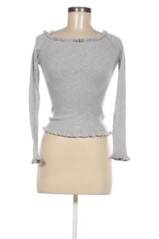 Дамски пуловер Fb Sister, Размер S, Цвят Сив, Цена 8,70 лв.