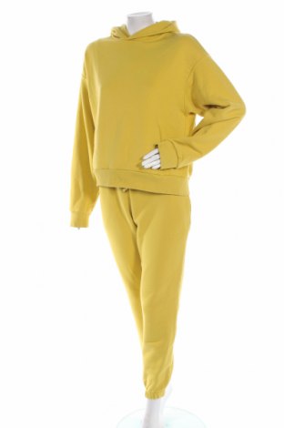 Damen Trainingsanzug, Größe S, Farbe Gelb, Preis 47,32 €