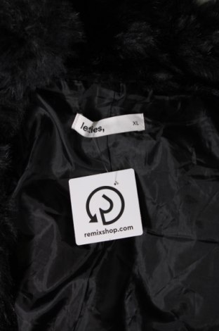 Γυναικείο παλτό Lefties, Μέγεθος XL, Χρώμα Μαύρο, Τιμή 66,19 €