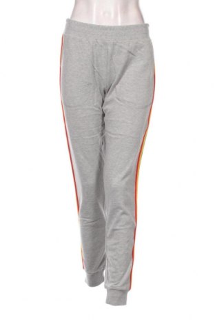 Γυναικείο αθλητικό παντελόνι Lascana, Μέγεθος S, Χρώμα Γκρί, Τιμή 7,59 €
