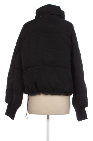 Dámska bunda  Beginning Boutique, Veľkosť S, Farba Čierna, Cena  82,78 €