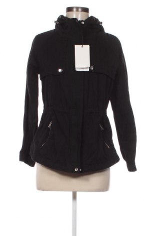 Γυναικείο μπουφάν Cropp, Μέγεθος S, Χρώμα Μαύρο, Τιμή 5,23 €
