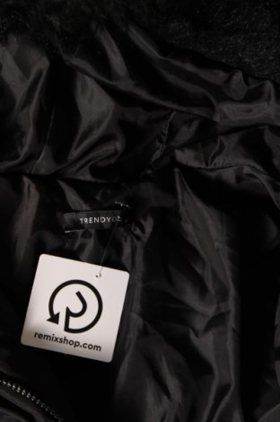 Γυναικείο μπουφάν Trendyol, Μέγεθος M, Χρώμα Μπλέ, Τιμή 24,90 €