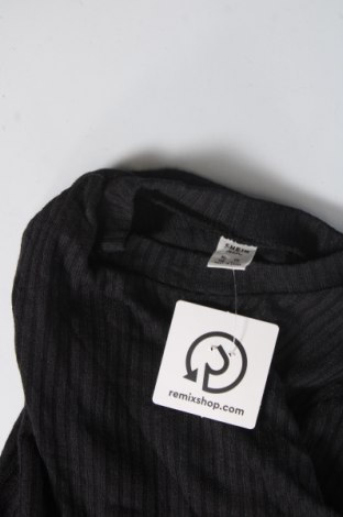 Детска блуза SHEIN, Размер 10-11y/ 146-152 см, Цвят Черен, Цена 4,62 лв.