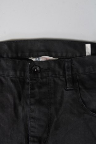 Παιδικό παντελόνι H&M, Μέγεθος 15-18y/ 170-176 εκ., Χρώμα Μαύρο, Τιμή 3,98 €