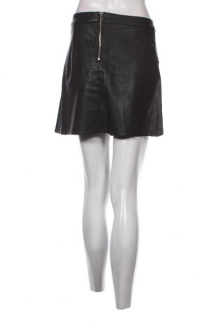 Δερμάτινη φούστα Sinsay, Μέγεθος S, Χρώμα Μαύρο, Τιμή 4,74 €