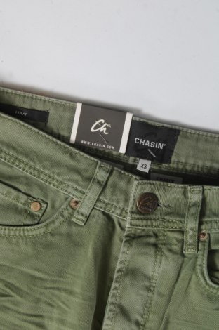 Herren Shorts Chasin', Größe XS, Farbe Grün, Preis 44,85 €