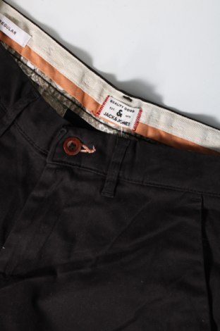 Pantaloni de bărbați Jack & Jones, Mărime M, Culoare Negru, Preț 215,79 Lei