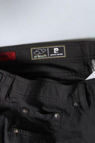 Pantaloni de bărbați Pierre Cardin, Mărime M, Culoare Gri, Preț 178,03 Lei