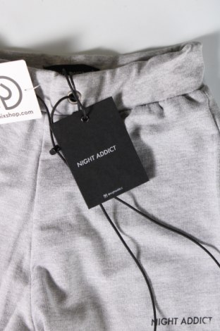 Pantaloni trening de bărbați NIGHT ADDICT, Mărime XXS, Culoare Gri, Preț 40,07 Lei