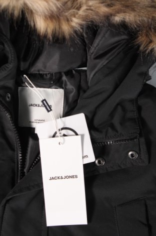 Ανδρικό μπουφάν Jack & Jones, Μέγεθος XS, Χρώμα Μαύρο, Τιμή 13,22 €