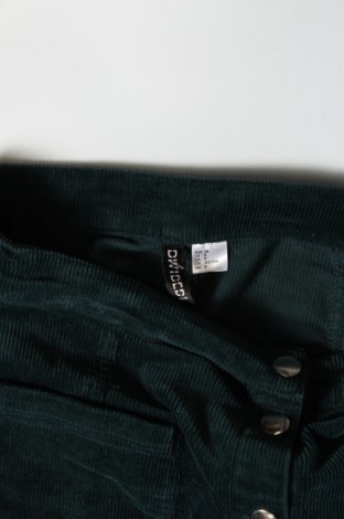 Пола H&M Divided, Размер M, Цвят Зелен, Цена 29,01 лв.