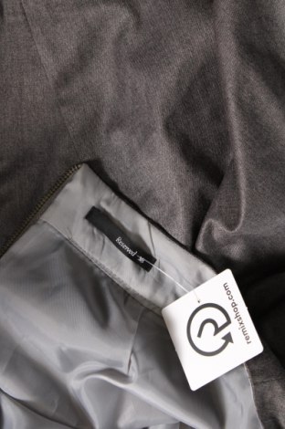 Φούστα Reserved, Μέγεθος M, Χρώμα Γκρί, Τιμή 1,78 €