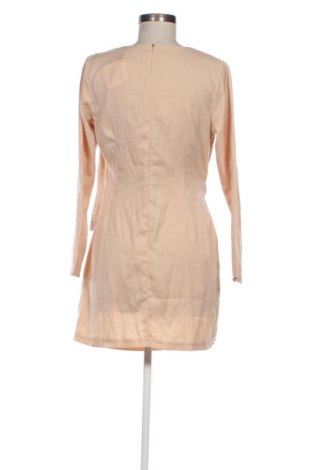 Kleid Boohoo, Größe S, Farbe Beige, Preis 4,49 €