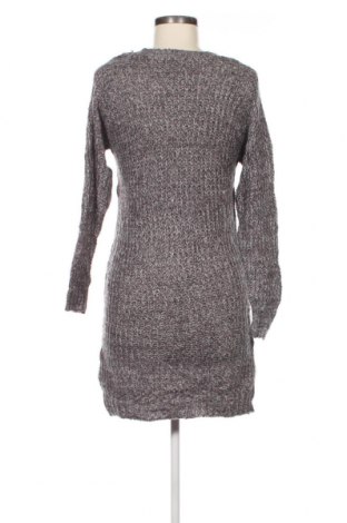 Kleid Boohoo, Größe S, Farbe Grau, Preis € 2,83