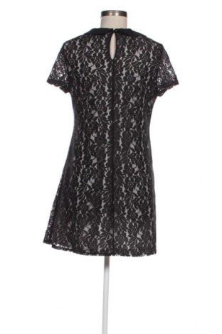 Φόρεμα Cream, Μέγεθος M, Χρώμα Μαύρο, Τιμή 9,67 €