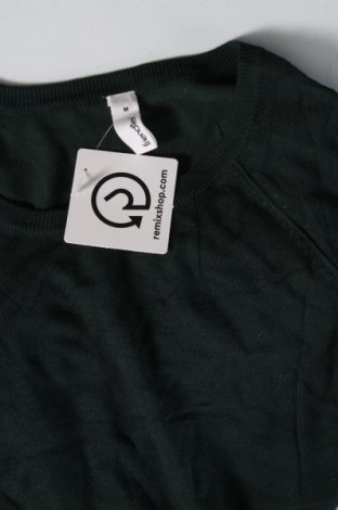 Kleid Friendtex, Größe M, Farbe Grün, Preis 4,26 €