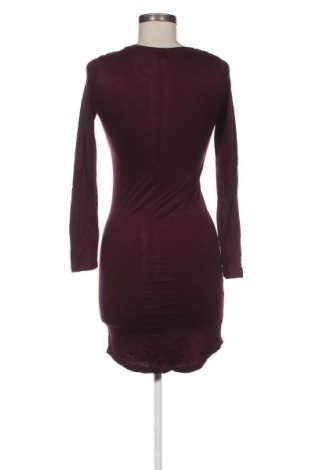 Šaty  H&M, Veľkosť XS, Farba Červená, Cena  2,30 €