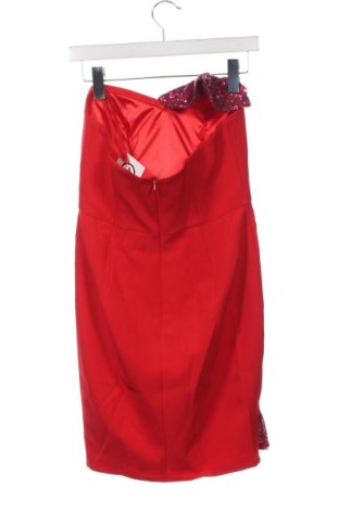 Sukienka Lusso Australia, Rozmiar M, Kolor Czerwony, Cena 31,67 zł