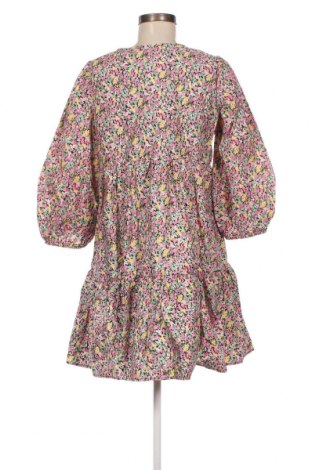 Šaty  New Look, Velikost M, Barva Vícebarevné, Cena  667,00 Kč