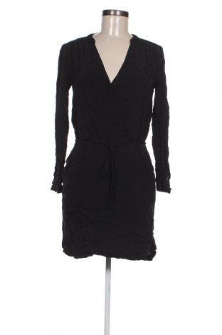 Šaty  Nulu By New Look, Velikost S, Barva Černá, Cena  60,00 Kč