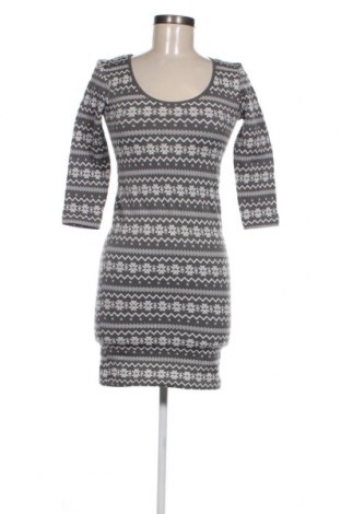 Kleid Terranova, Größe M, Farbe Grau, Preis 3,23 €