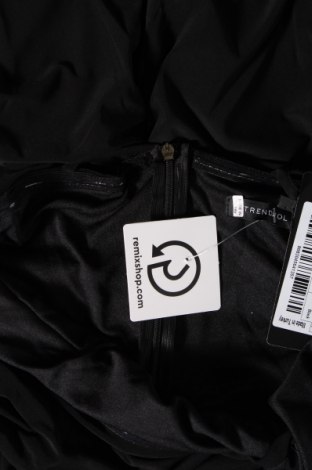 Šaty  Trendyol, Velikost L, Barva Černá, Cena  133,00 Kč