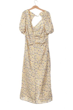Φόρεμα Urban Revivo, Μέγεθος M, Χρώμα Πολύχρωμο, Τιμή 11,57 €