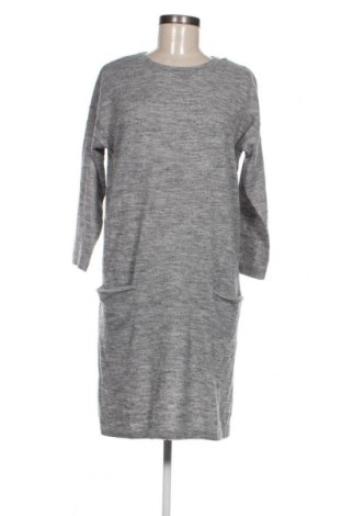Šaty  Vero Moda, Veľkosť M, Farba Sivá, Cena  3,52 €
