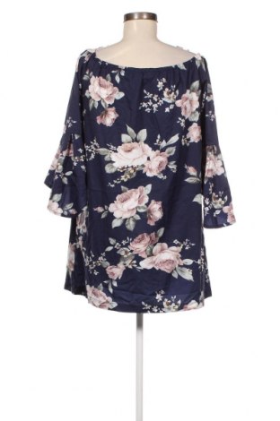 Kleid Yoins, Größe M, Farbe Mehrfarbig, Preis 5,69 €