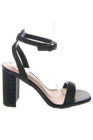 Σανδάλια Head Over Heels, Μέγεθος 39, Χρώμα Μαύρο, Τιμή 13,44 €