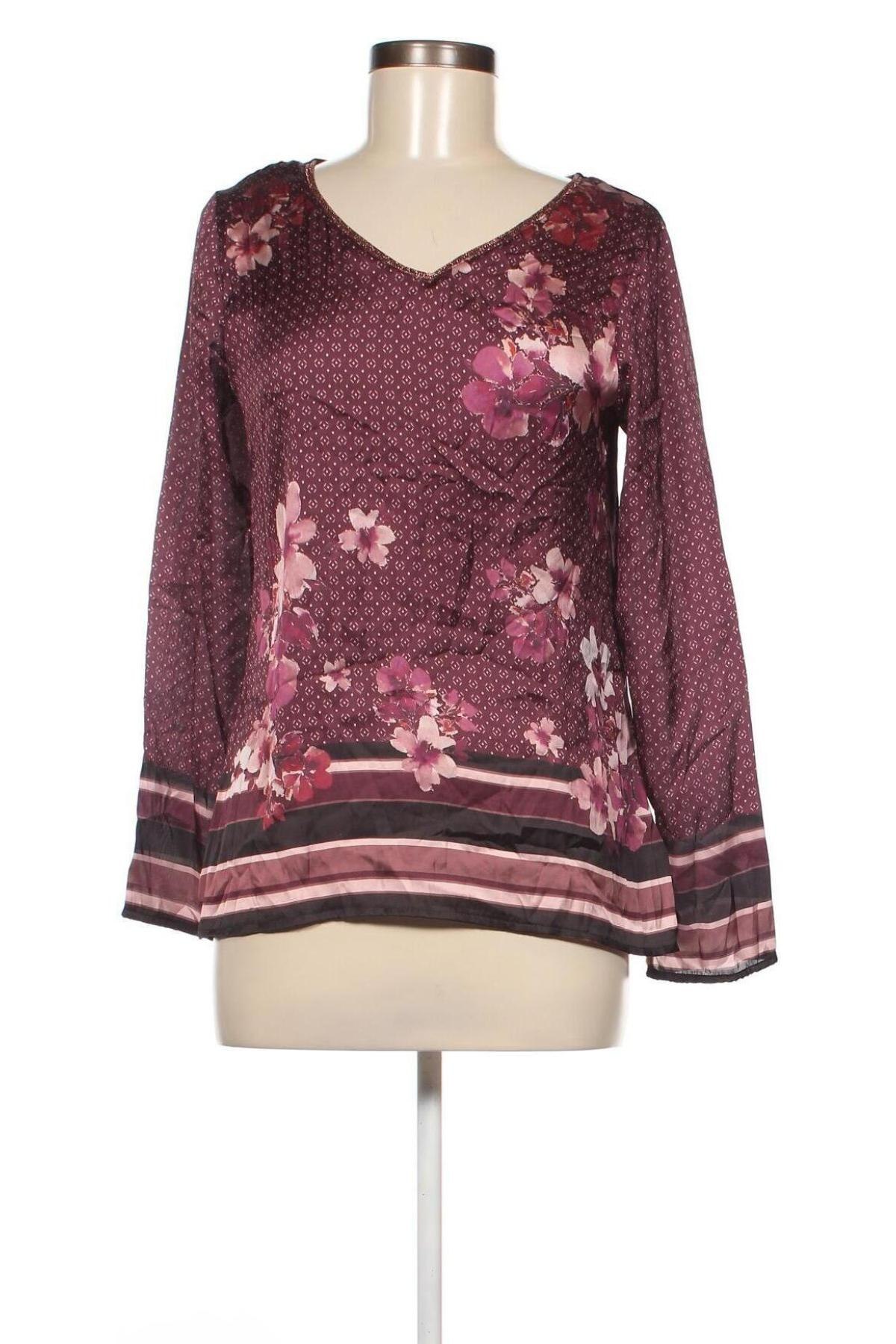 Дамска блуза Punt Roma, Размер S, Цвят Многоцветен, Цена 4,56 лв.
