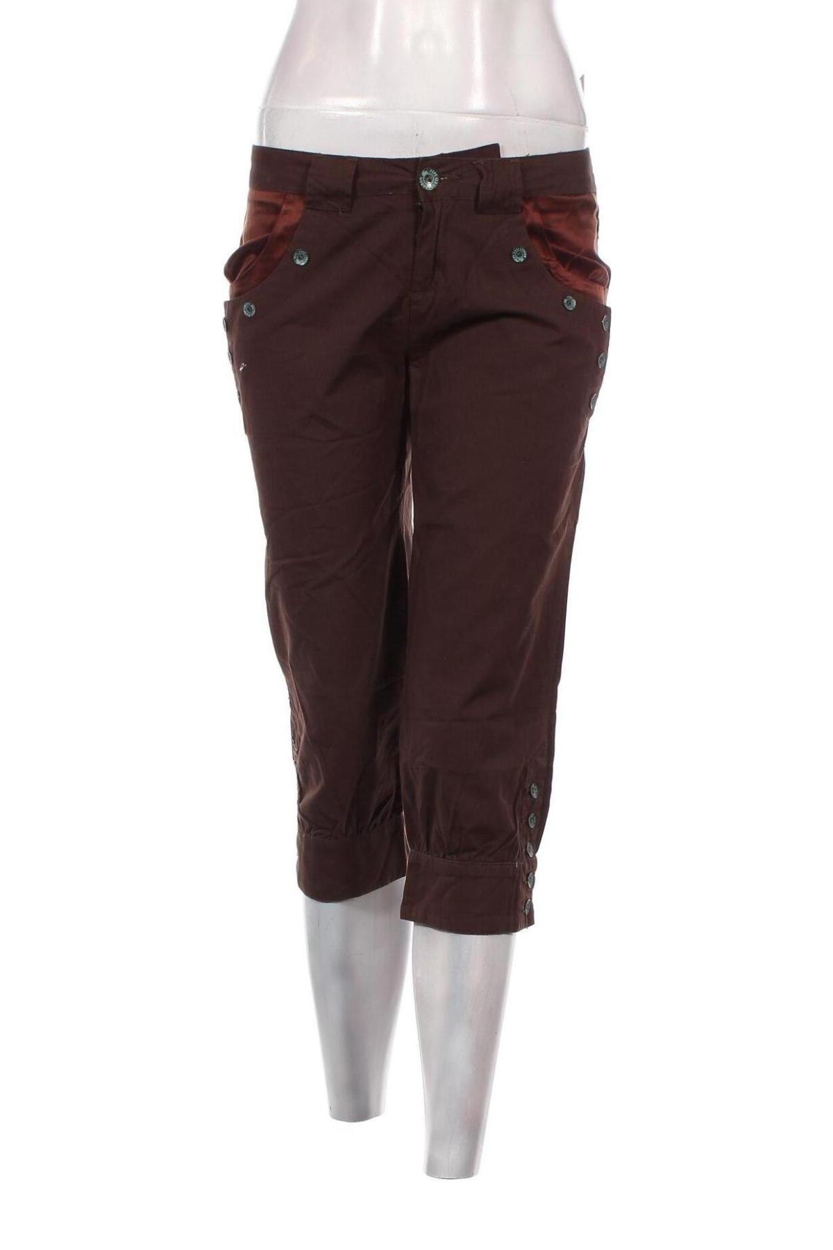 Дамски къс панталон Pepe Jeans, Размер S, Цвят Кафяв, Цена 21,42 лв.