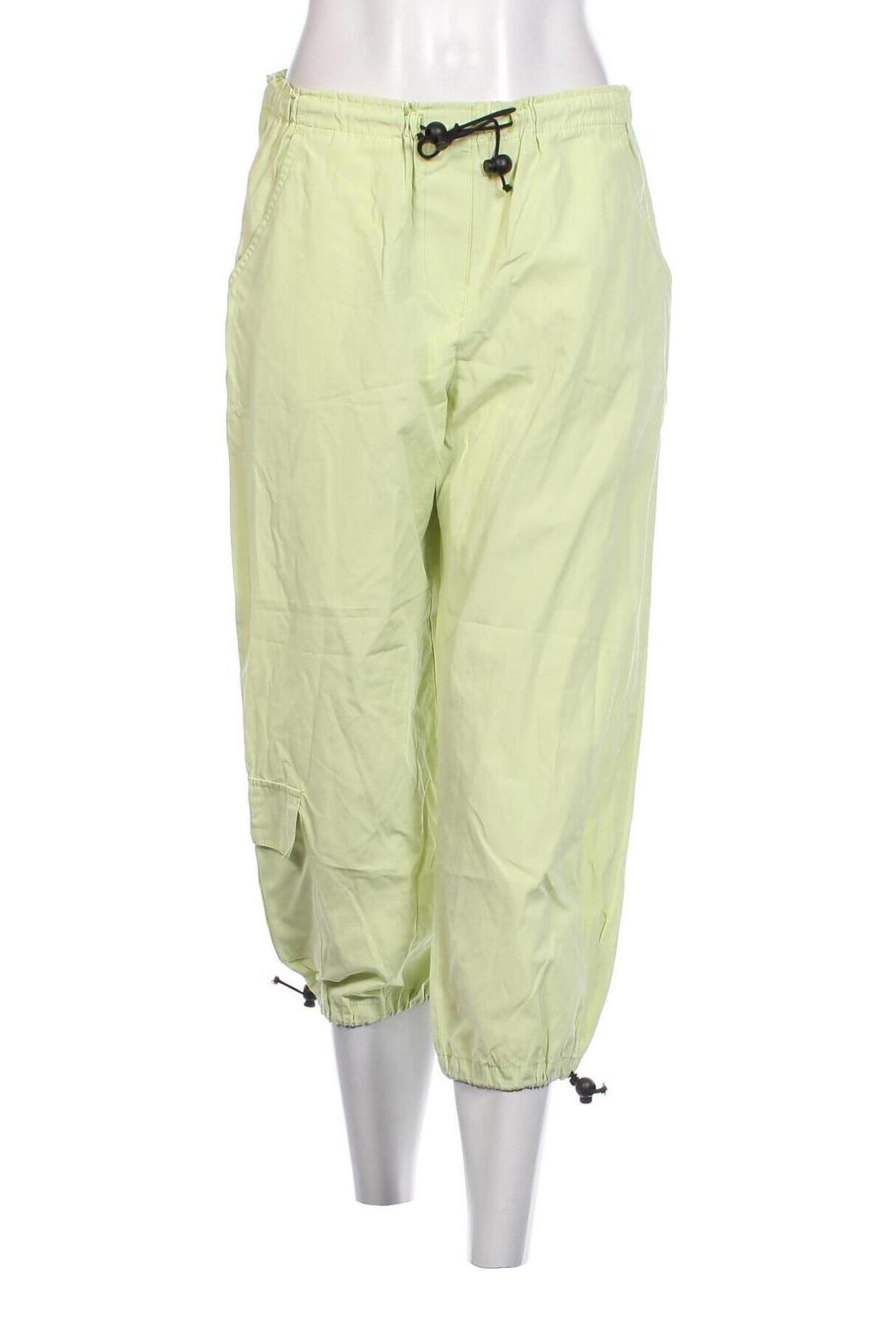 Pantaloni de femei, Mărime M, Culoare Verde, Preț 95,39 Lei