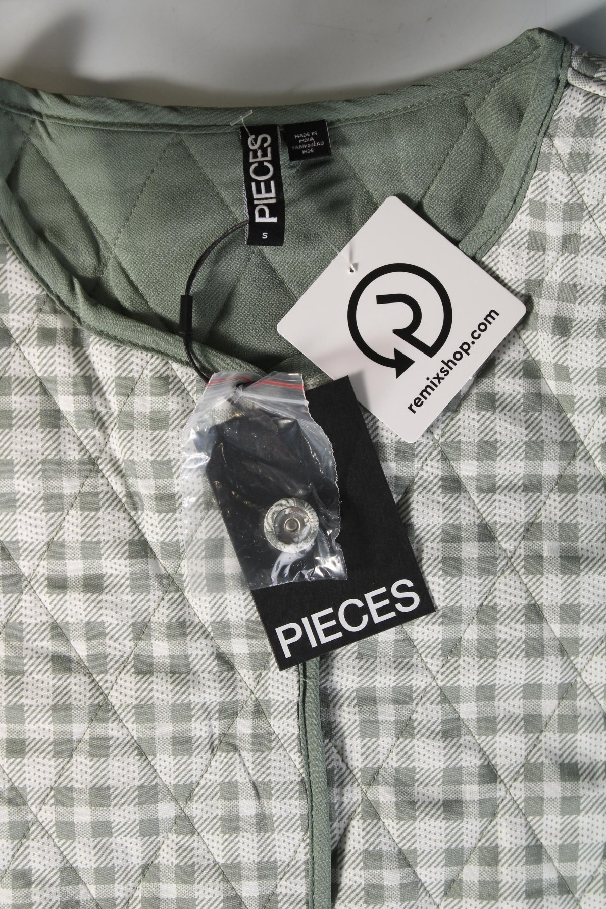 Γυναικείο μπουφάν Pieces, Μέγεθος S, Χρώμα Πολύχρωμο, Τιμή 10,99 €