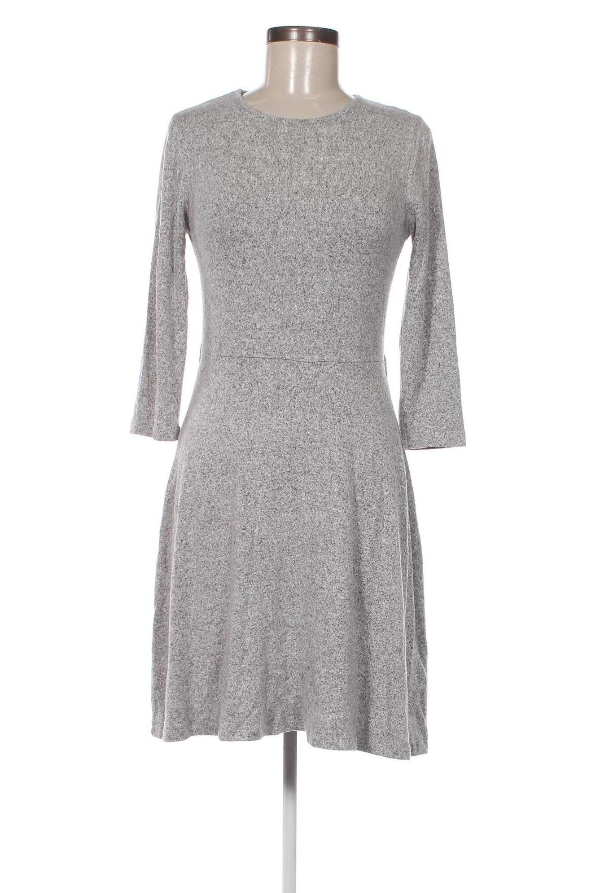 Kleid About You, Größe S, Farbe Grau, Preis 4,51 €