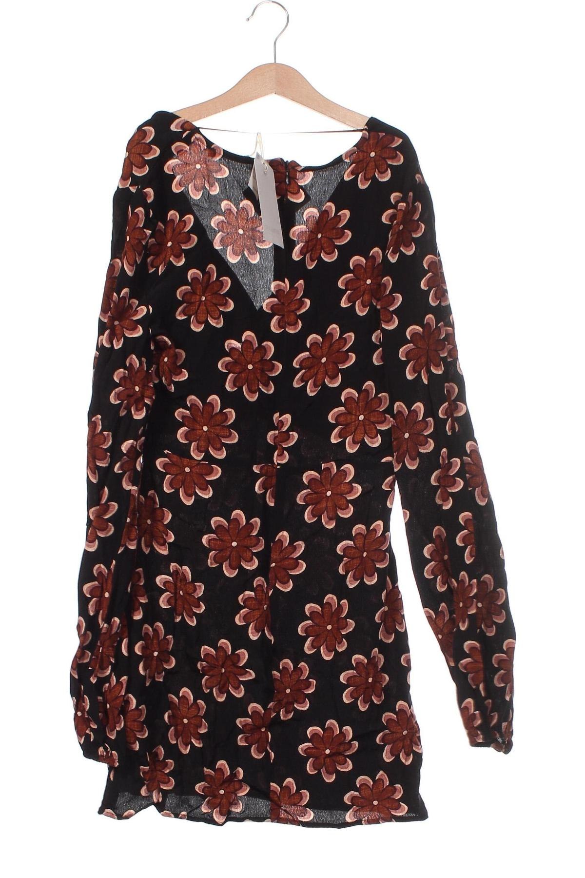 Kleid Pull&Bear, Größe S, Farbe Mehrfarbig, Preis 23,71 €