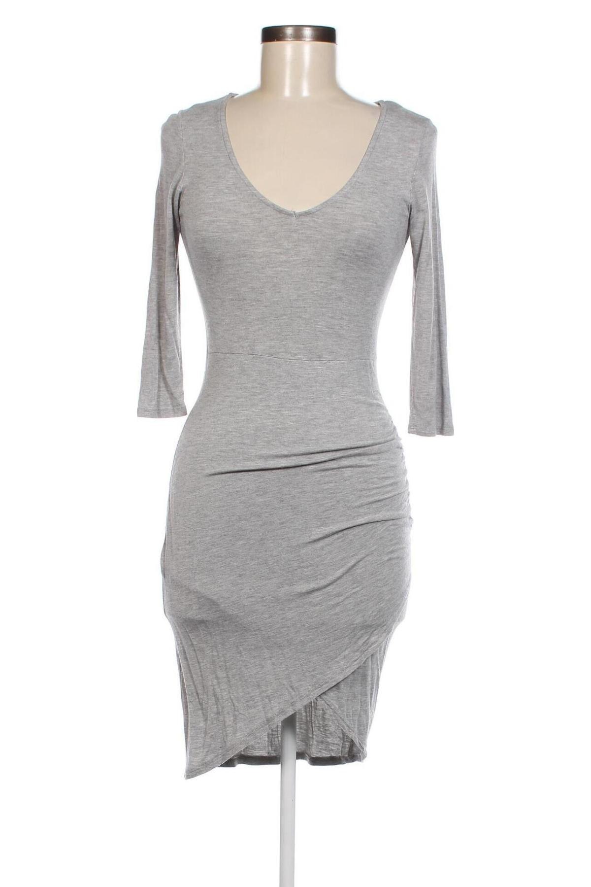 Kleid Uk 2 La, Größe M, Farbe Grau, Preis 5,21 €