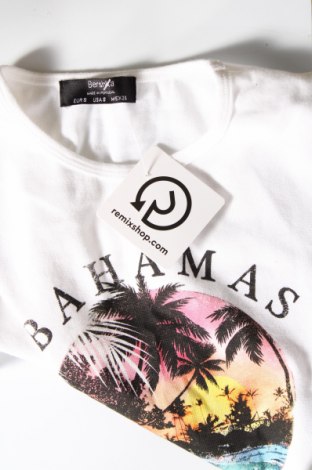 Damen T-Shirt Bershka, Größe S, Farbe Weiß, Preis € 8,70