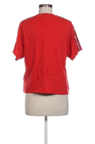 Damen T-Shirt Levi's, Größe M, Farbe Rot, Preis 14,00 €