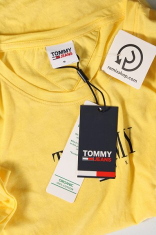 Дамска тениска Tommy Jeans, Размер M, Цвят Жълт, Цена 50,49 лв.