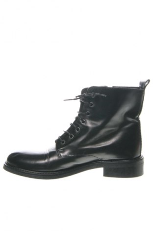 Botine de damă Edited, Mărime 38, Culoare Negru, Preț 246,99 Lei